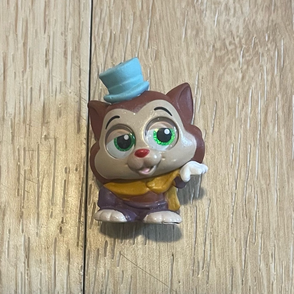 Disney Doorables Series 10 Gideon